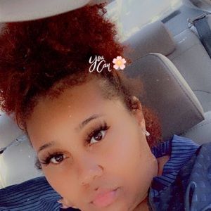 Meet your Posher, Rebekah